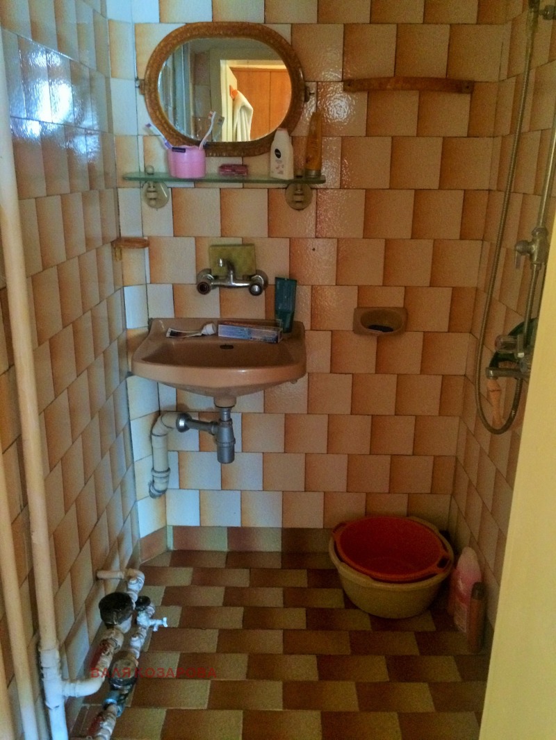 Дава под наем 2-СТАЕН, гр. Плевен, Широк център, снимка 8 - Апартаменти - 52489374