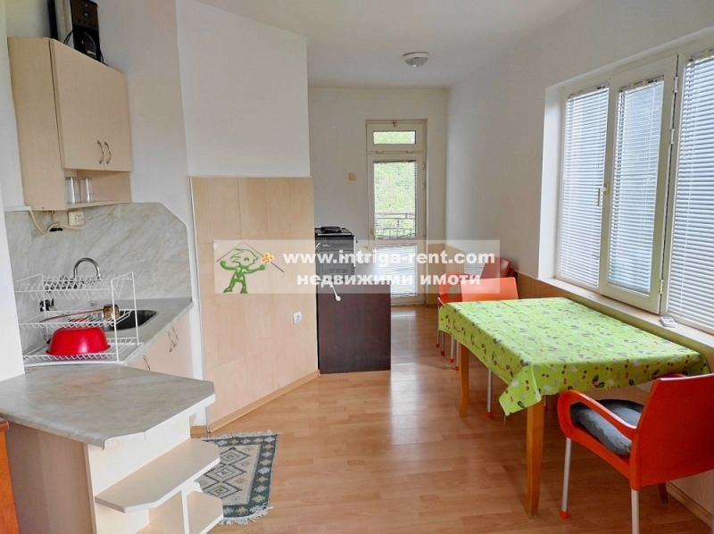 K pronájmu  1 ložnice Chaskovo , Ljuben Karavelov , 110 m2 | 56835111 - obraz [5]