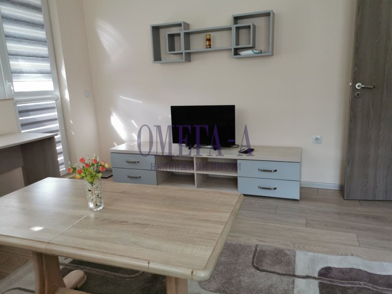 Kiadó  1 hálószoba Plovdiv , Mladezski Halm , 65 négyzetméter | 39276957 - kép [4]
