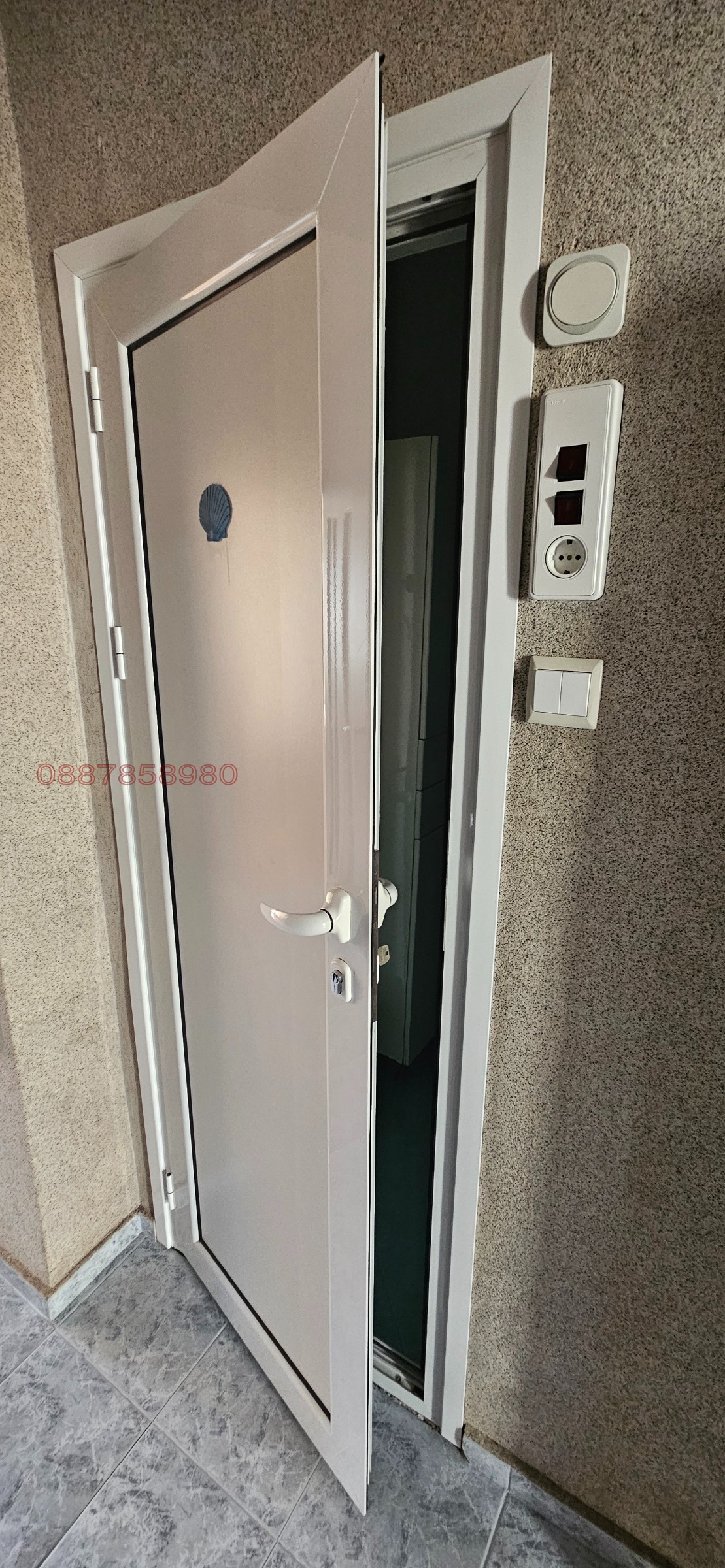 Дава под наем 2-СТАЕН, гр. Бургас, Център, снимка 3 - Апартаменти - 54294725