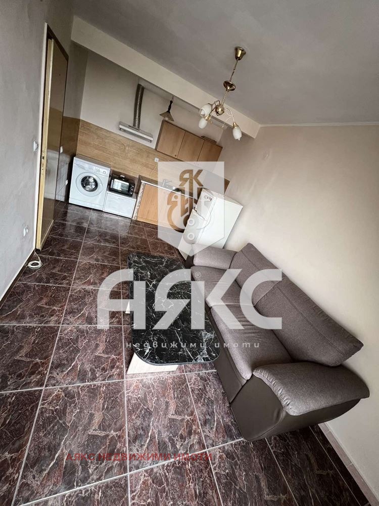 För uthyrning  1 sovrum Sofia , Zona B-18 , 50 kvm | 47303819 - bild [2]
