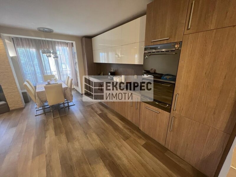 K pronájmu  3 ložnice Varna , Zavod Družba , 140 m2 | 30991998 - obraz [6]