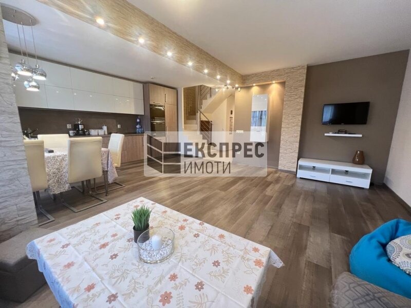K pronájmu  3 ložnice Varna , Zavod Družba , 140 m2 | 30991998 - obraz [5]