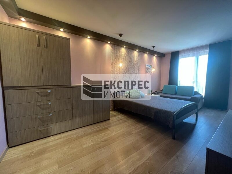 K pronájmu  3 ložnice Varna , Zavod Družba , 140 m2 | 30991998 - obraz [14]