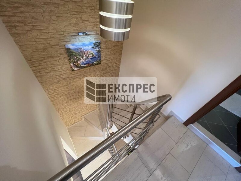 K pronájmu  3 ložnice Varna , Zavod Družba , 140 m2 | 30991998 - obraz [9]