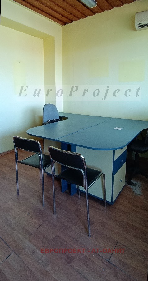 De inchiriat  Birou Burgas , Vâzrajdane , 20 mp | 49415086 - imagine [3]