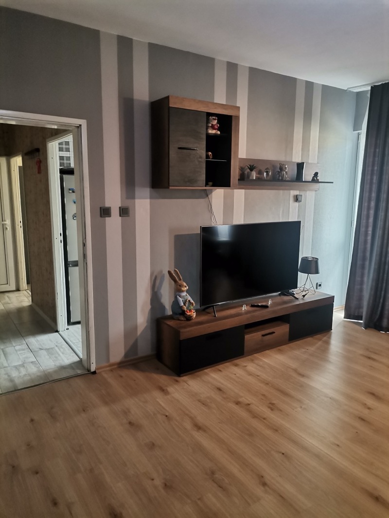 K pronájmu  1 ložnice Sofia , Slatina , 75 m2 | 28286125 - obraz [4]