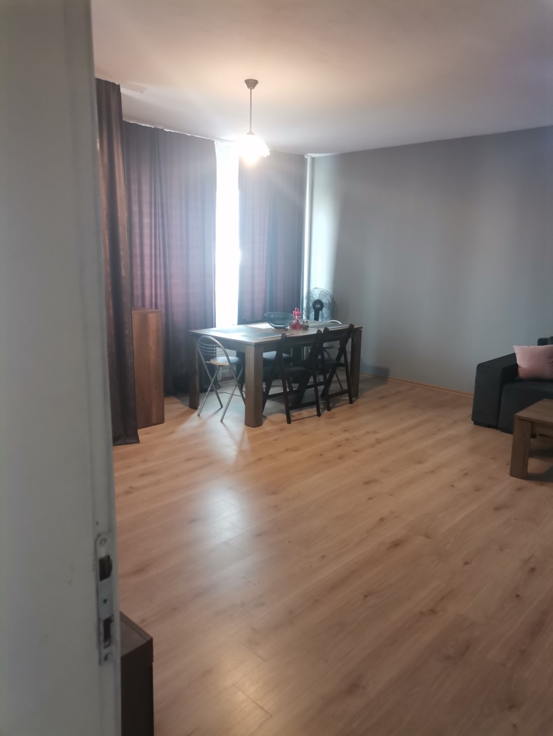 K pronájmu  1 ložnice Sofia , Slatina , 75 m2 | 28286125 - obraz [2]