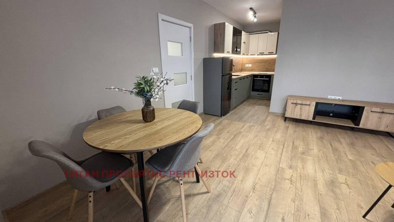 Дава под наем 2-СТАЕН, гр. Бургас, Славейков, снимка 3 - Апартаменти - 53118942