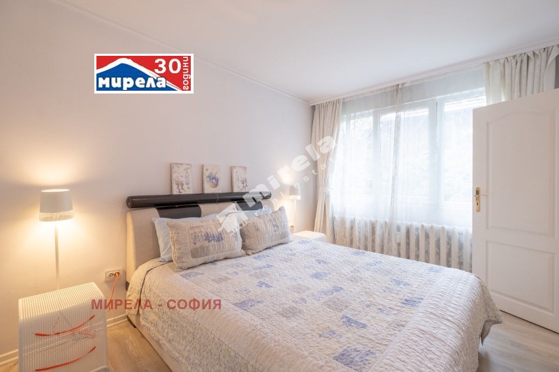 Дава под наем  3-стаен град София , Център , 100 кв.м | 24602949 - изображение [8]