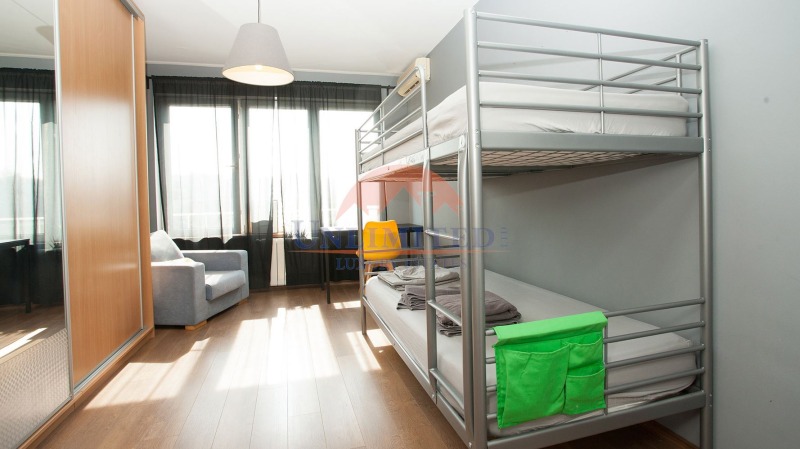 A louer  3 chambres Sofia , Iztok , 160 m² | 57843558 - image [10]