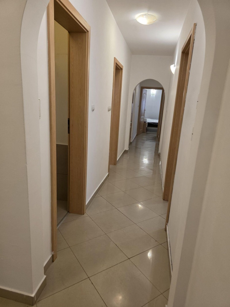 K pronájmu  3 ložnice Sofia , Iztok , 150 m2 | 81953519 - obraz [17]