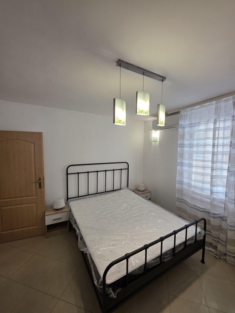 K pronájmu  3 ložnice Sofia , Iztok , 150 m2 | 81953519 - obraz [9]