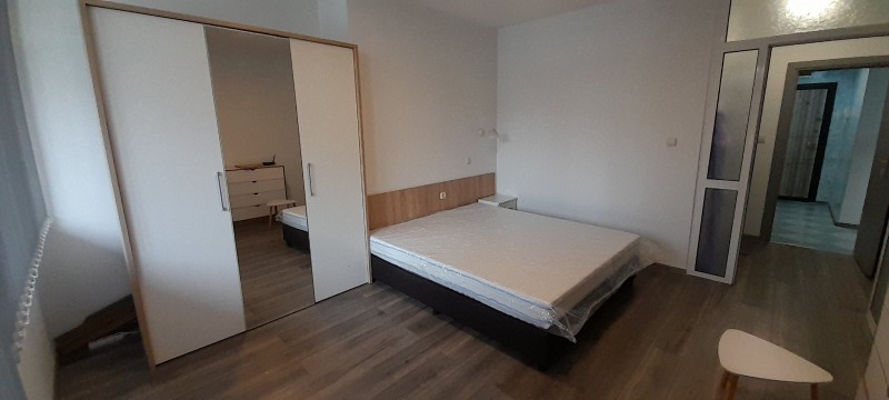 Дава под наем  Многостаен град Плевен , Идеален център , 120 кв.м | 44819827 - изображение [14]