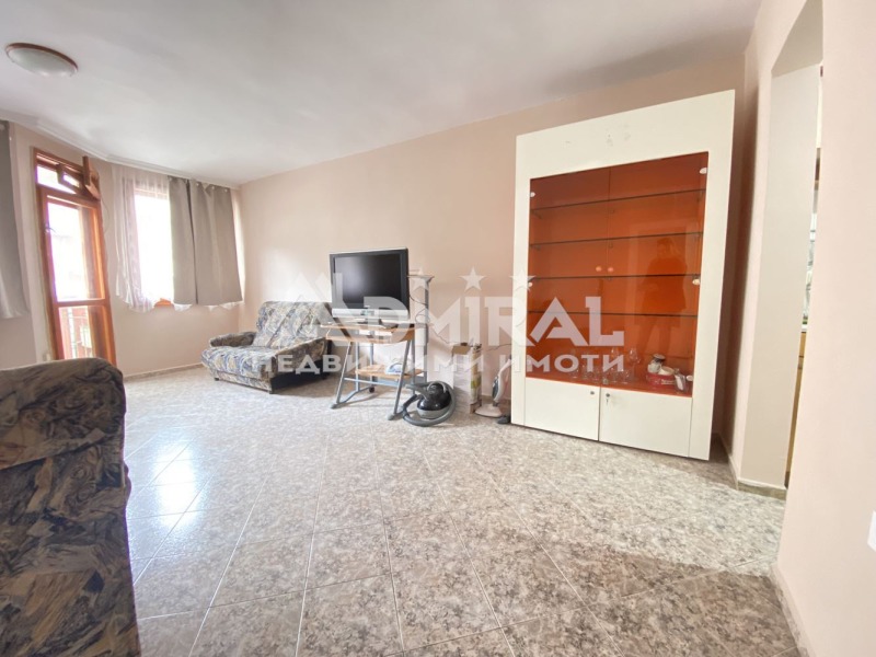 K pronájmu  1 ložnice Burgas , Vazraždane , 95 m2 | 24684953 - obraz [2]