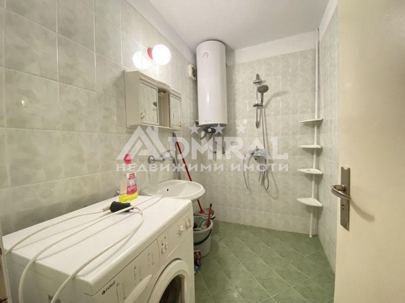 K pronájmu  1 ložnice Burgas , Vazraždane , 95 m2 | 24684953 - obraz [12]