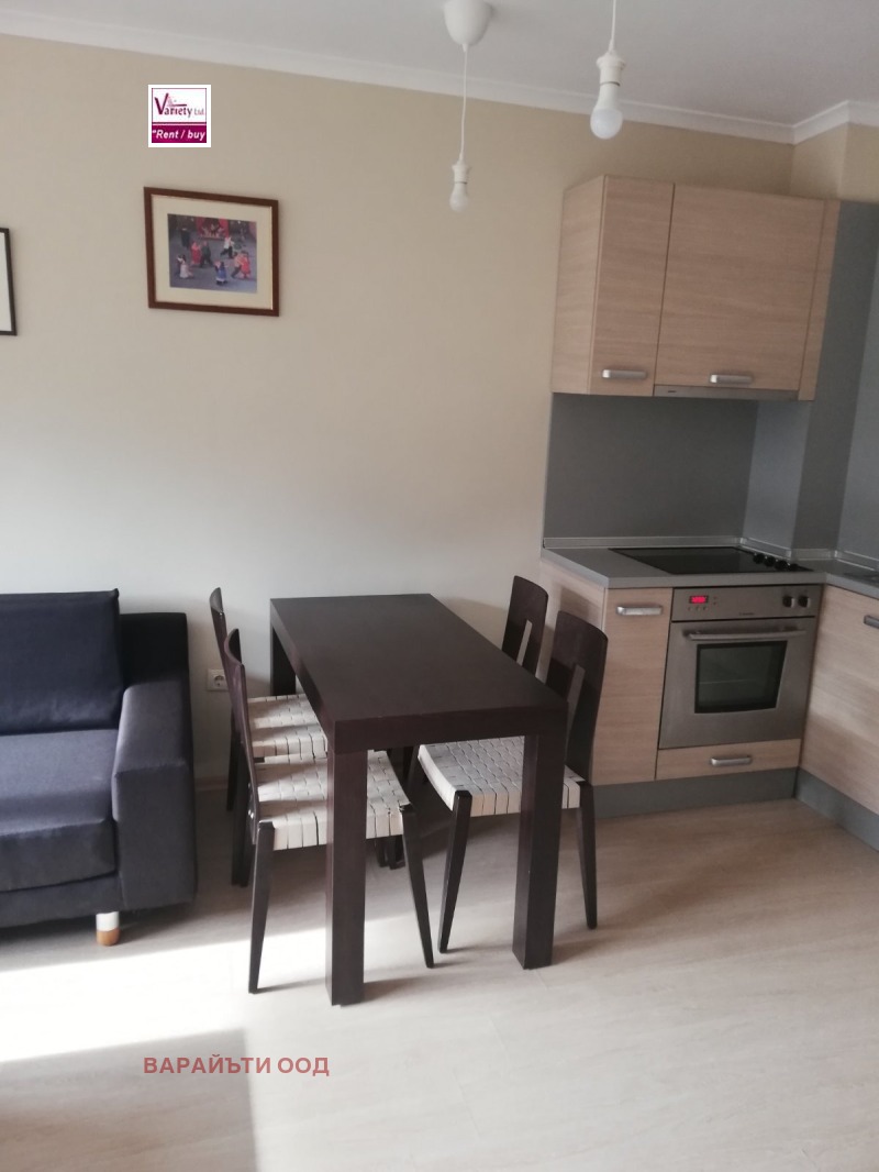 Zu vermieten  1 Schlafzimmer Sofia , Zentar , 60 qm | 40083134 - Bild [3]