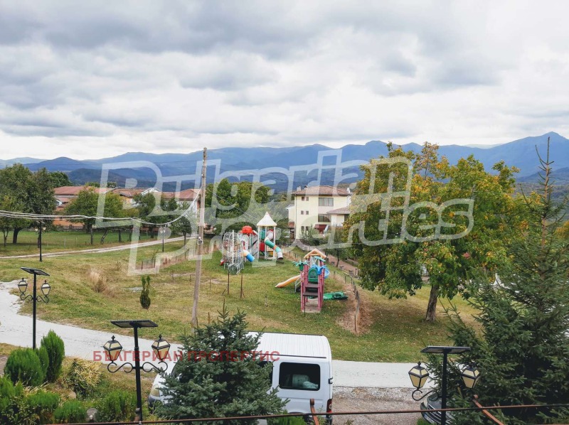 Дава под Наем ХОТЕЛ в област Габрово, с. Кръвеник - 1590 кв.м / 3 000 € » 5 867.49 лв., БЪЛГЕРИАН ПРОПЕРТИС