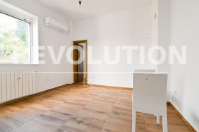 2 bedroom Doktorski pametnik, Sofia 11