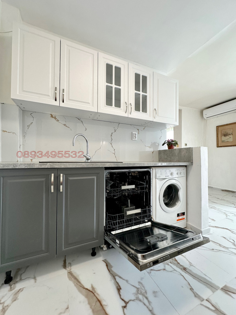 Дава под наем 3-СТАЕН, гр. София, Гоце Делчев, снимка 2 - Апартаменти - 53193668