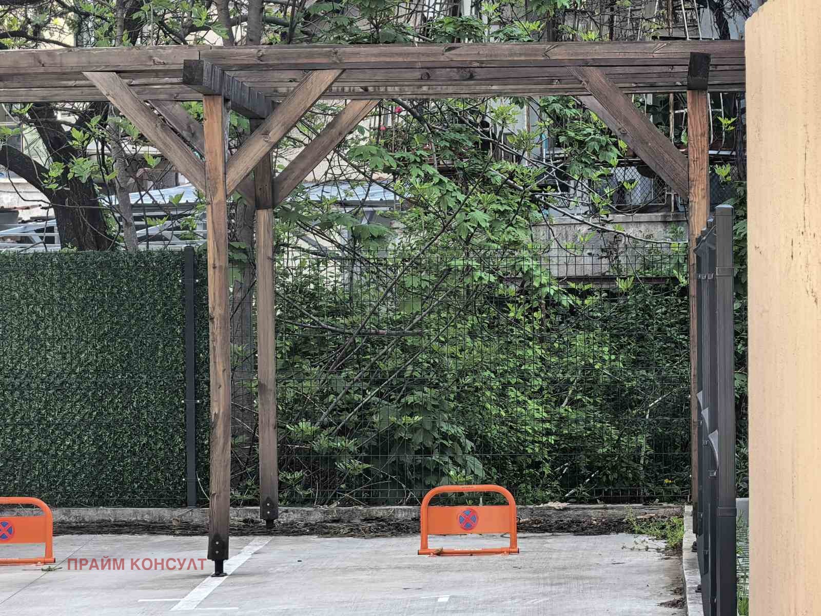 Дава под наем ГАРАЖ, ПАРКОМЯСТО, гр. Пловдив, Мараша, снимка 5 - Гаражи и паркоместа - 55832120