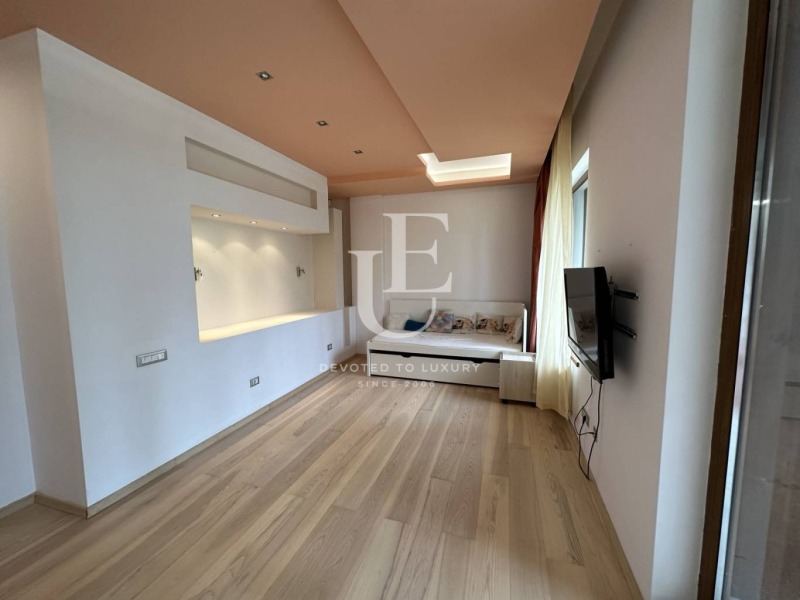 Te huur  3 slaapkamers Sofia , Vitosja , 285 m² | 37115418 - afbeelding [8]