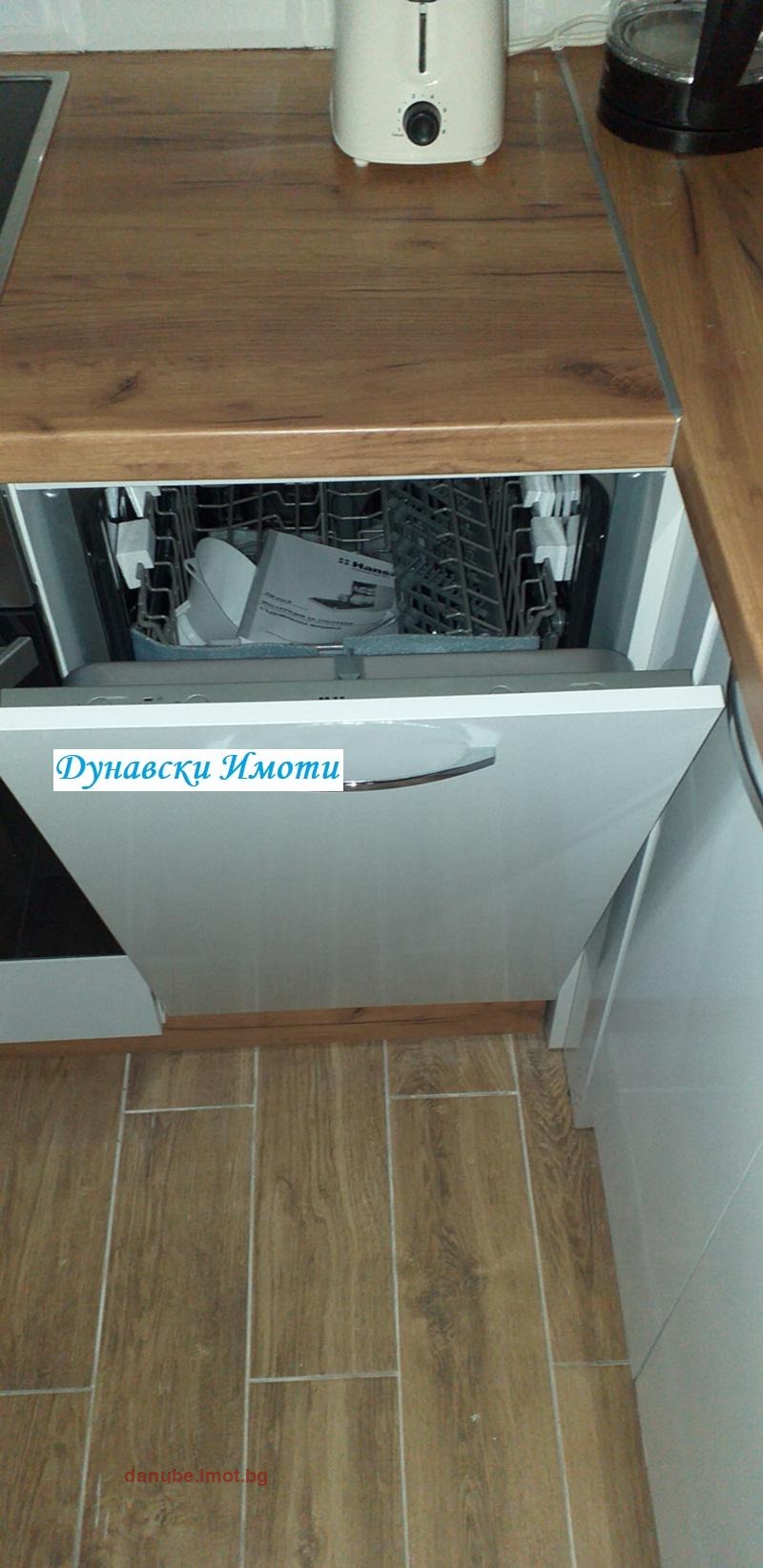 Дава под наем 2-СТАЕН, гр. Русе, Център, снимка 6 - Апартаменти - 55223460