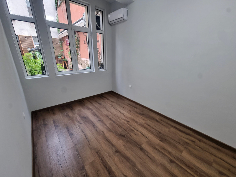 Para alugar  Escritório Sofia , Centar , 130 m² | 24694510 - imagem [16]