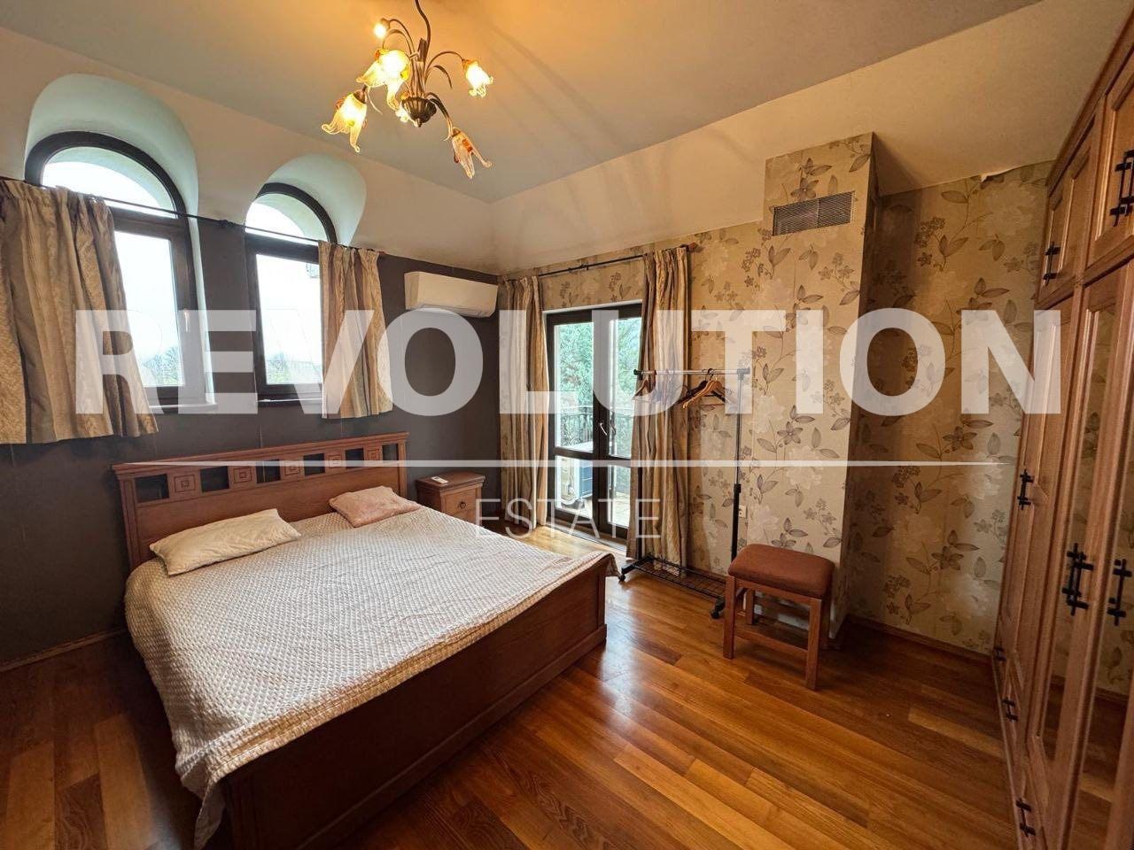 Дава под наем КЪЩА, гр. Аксаково, област Варна, снимка 4 - Къщи - 53382242