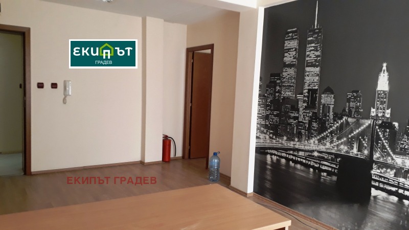 Дава под наем ОФИС, гр. Варна, Лятно кино Тракия