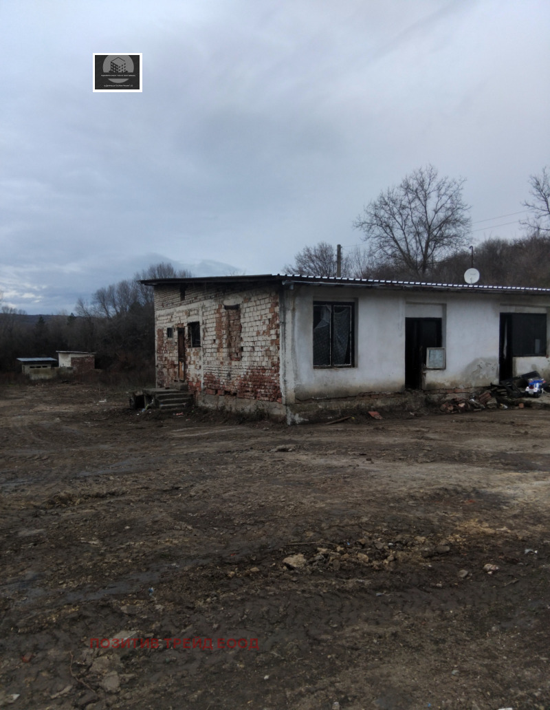 Дава под наем БИЗНЕС ИМОТ, гр. Бобошево, област Кюстендил