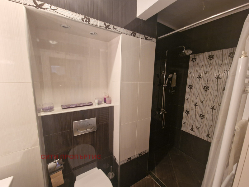 Дава под наем МНОГОСТАЕН, гр. Благоевград, Широк център, снимка 14 - Апартаменти - 53111760