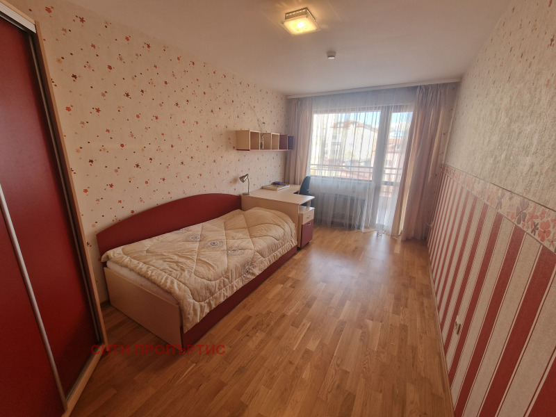 Дава под наем МНОГОСТАЕН, гр. Благоевград, Широк център, снимка 9 - Апартаменти - 53111760