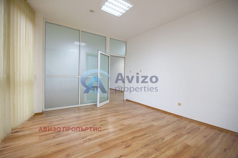 K pronájmu  Kancelář Sofia , Lozenec , 70 m2 | 68580408 - obraz [2]