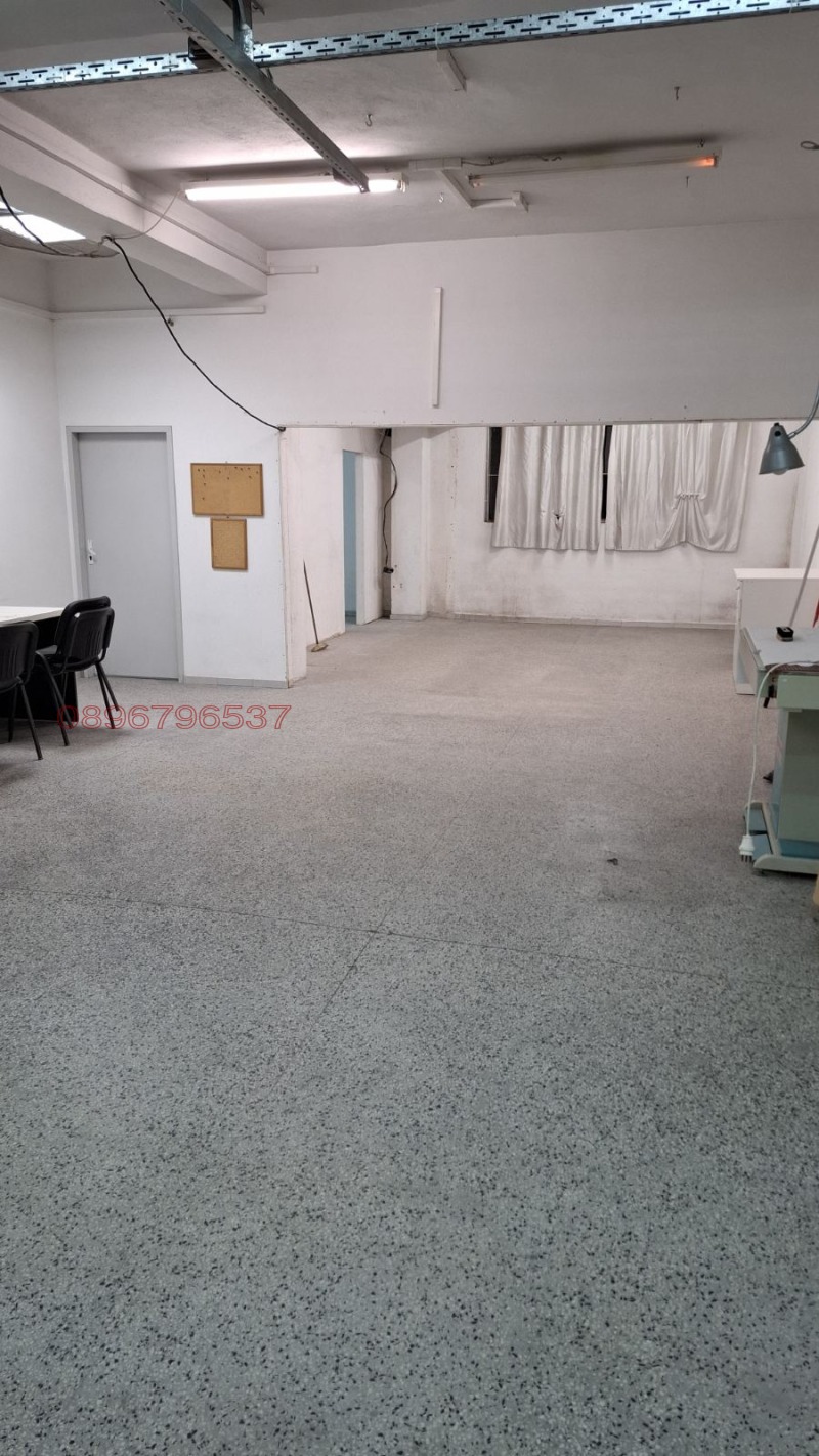 Дава под наем СКЛАД, гр. Пловдив, Христо Смирненски, снимка 4 - Складове - 52775522