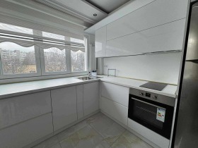 ����� ���� ��� ���� 3-�����,���� �����, ������� 1>