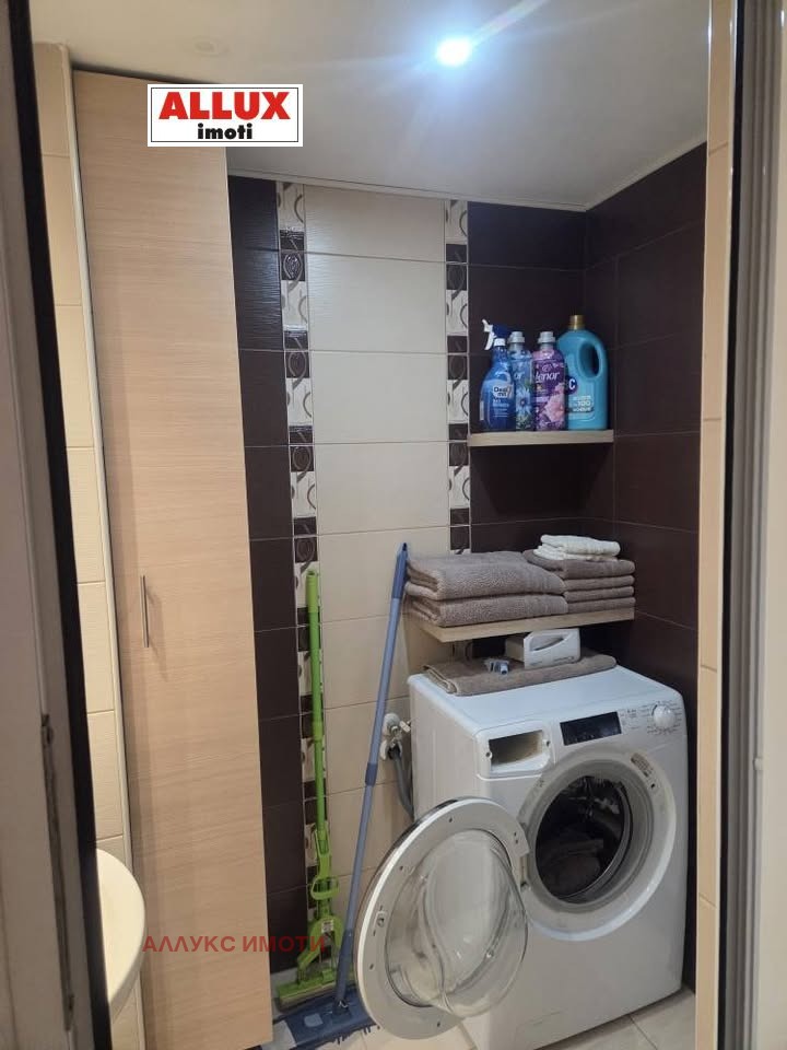 Дава под наем 4-СТАЕН, гр. Русе, Център, снимка 17 - Апартаменти - 53089234