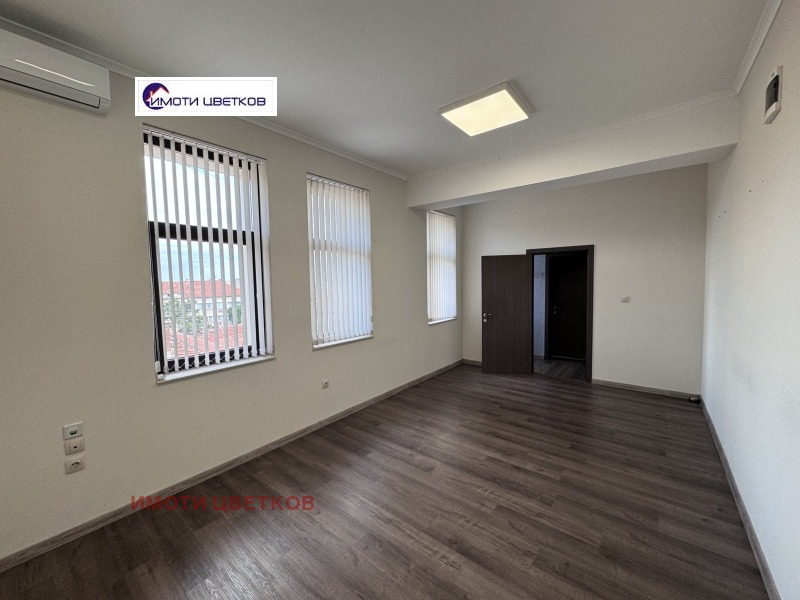Til leie  Kontor Vratsa , Tsentar , 25 kvm | 31499300 - bilde [4]
