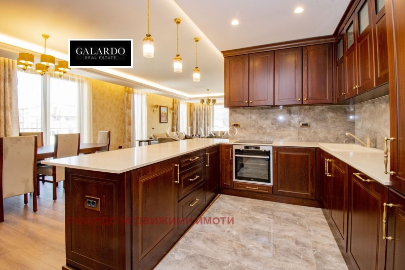 Дава под наем 3-СТАЕН, гр. София, Лозенец, снимка 3 - Апартаменти - 52872083