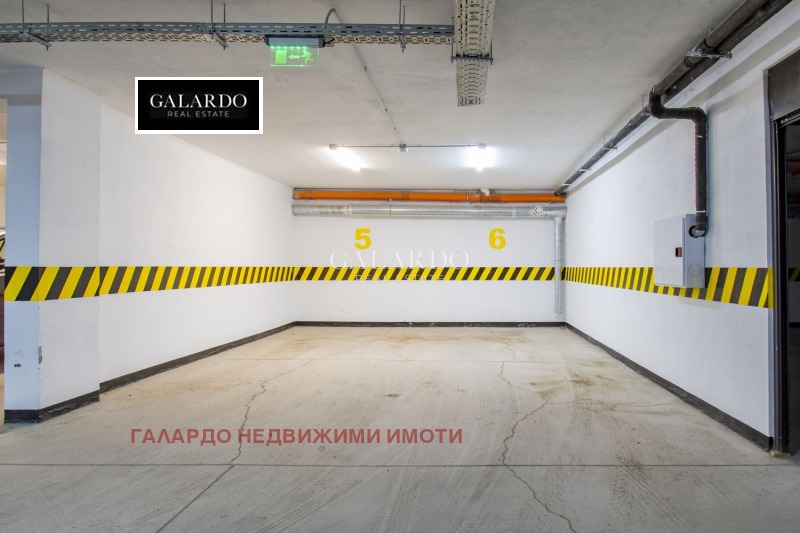 Дава под наем 3-СТАЕН, гр. София, Лозенец, снимка 16 - Апартаменти - 52872083