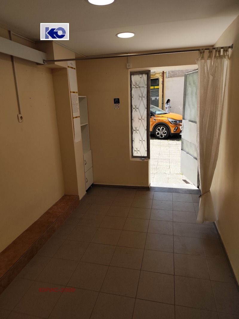 Дава под наем  Офис град Пловдив , Център , 14 кв.м | 52742875 - изображение [3]