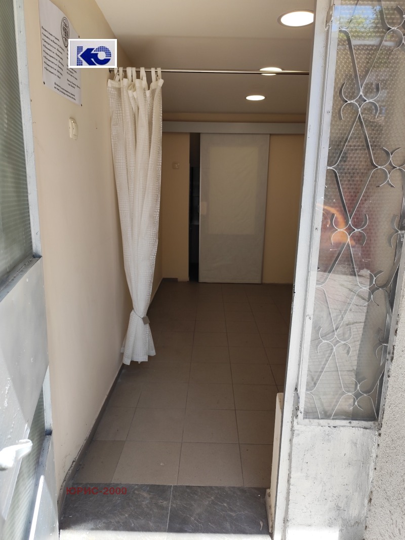 Дава под наем  Офис град Пловдив , Център , 14 кв.м | 52742875 - изображение [2]