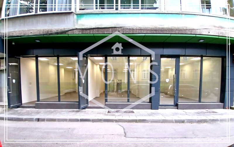 Дава под нем  Магазин, град Габрово, Център •  510 EUR • ID 64929175 — holmes.bg - [1] 