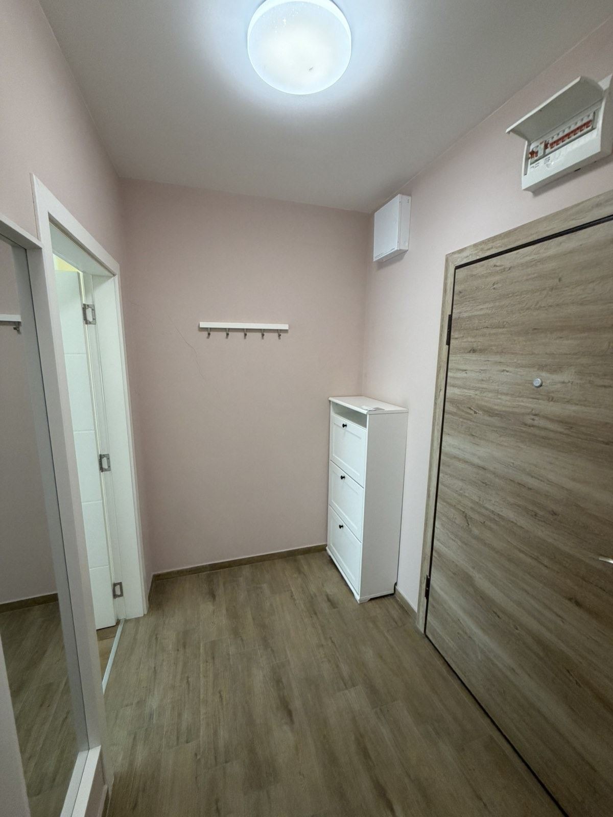 Дава под наем 2-СТАЕН, гр. София, Света Троица, снимка 11 - Апартаменти - 55540053