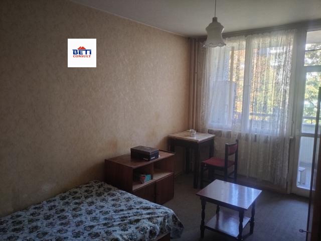 Дава под наем СТАЯ, гр. София, Зона Б-5, снимка 2 - Стаи под наем - 54736990