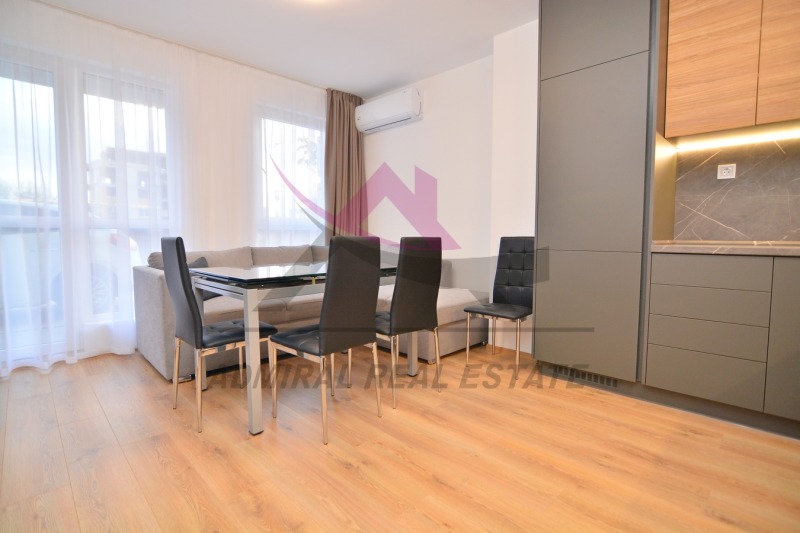 Para alugar  1 quarto Varna , Vazrajdane 3 , 52 m² | 41548703 - imagem [2]