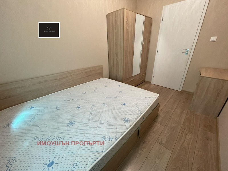 Издаје се  2 спаваће собе Софија , Студентски град , 80 м2 | 21734419 - слика [4]