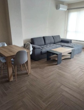 1 sovrum Trakija, Plovdiv