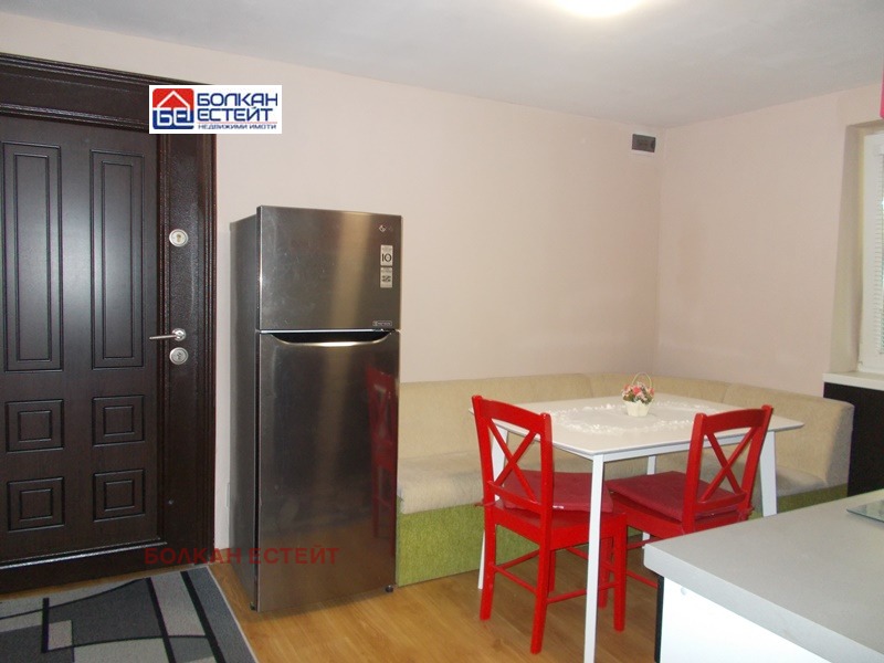 Дава под наем 2-СТАЕН, гр. Велико Търново, Център, снимка 3 - Апартаменти - 53080474