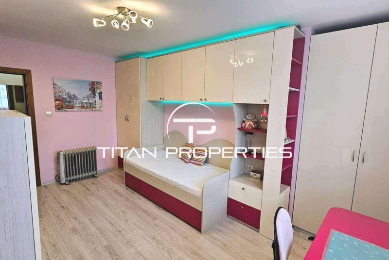 Дава под наем 3-СТАЕН, гр. Варна, Левски 1, снимка 4 - Апартаменти - 52318681